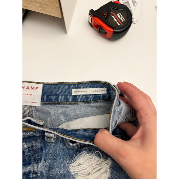 FRAME Denim Rigid Re-release short distressed high rise denim size 27 100 cotton - Picture 6 of 8